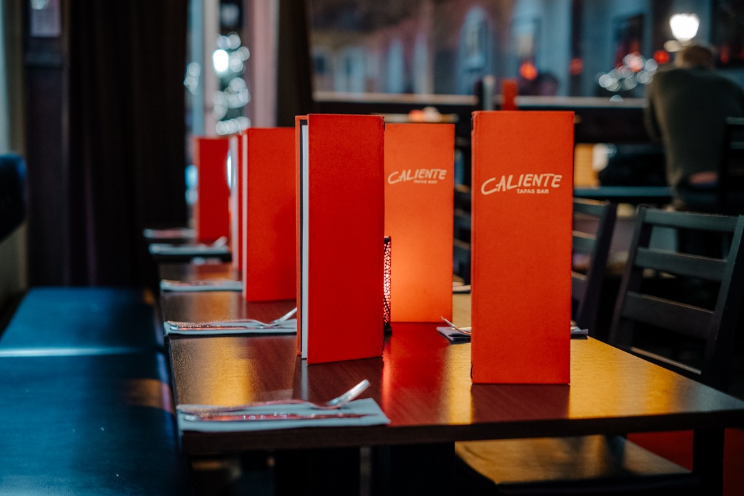 Caliente tapas tjejkväll Enköping